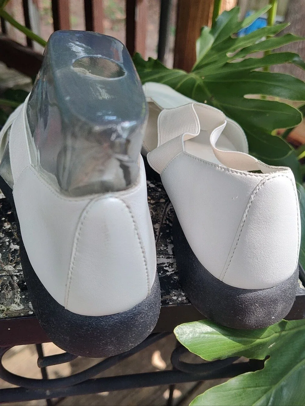 What's What White Leather/Elastic Fisherman Comfort Leather Sandals, Size 7M